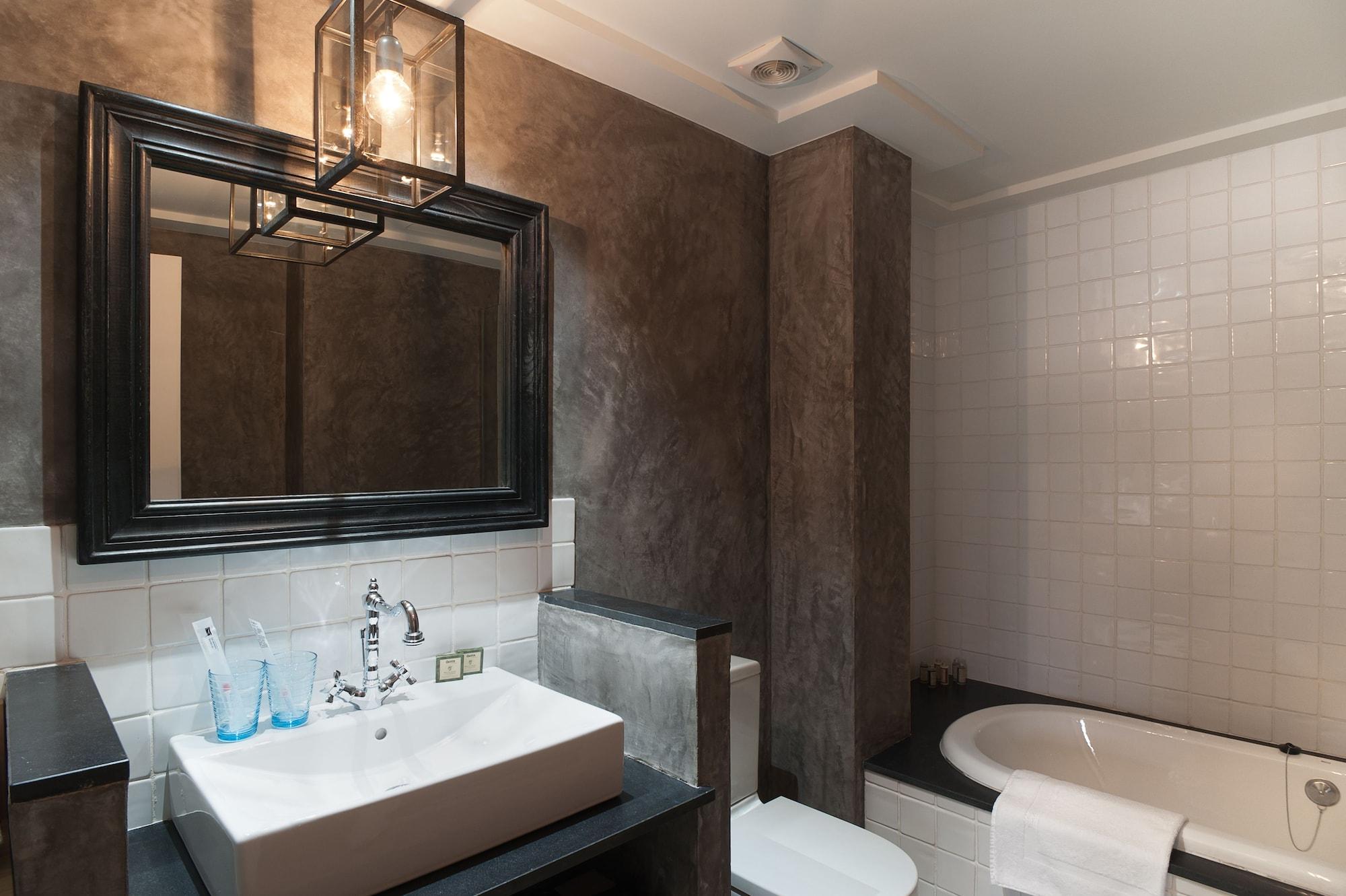 Hotel Boutique Casa Granados 4*